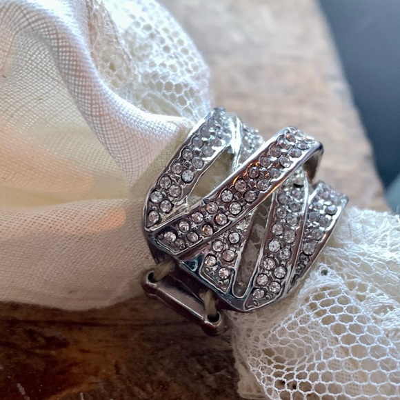 Sparkling Paved Crystal Rhinestone stretch Band Cocktail Ring Costume Jewelry - Picture 4 of 8